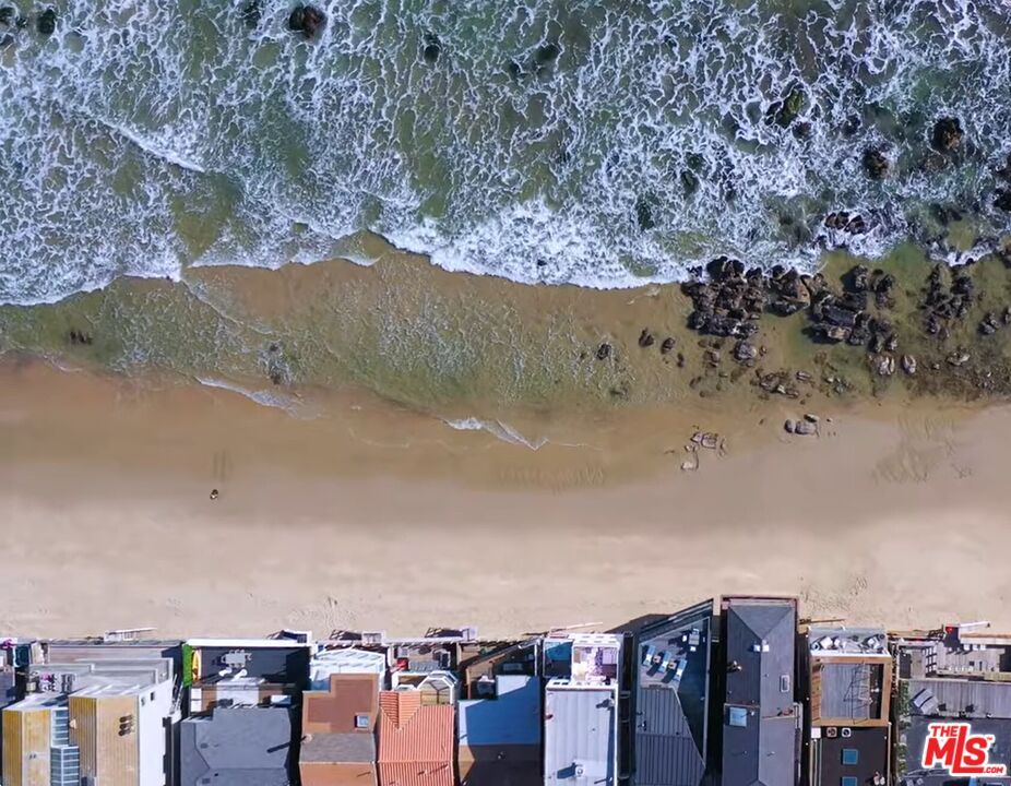 20832 Pacific Coast Highway Malibu, CA 90265 - Photo 5 of 13 Gallery Image 5