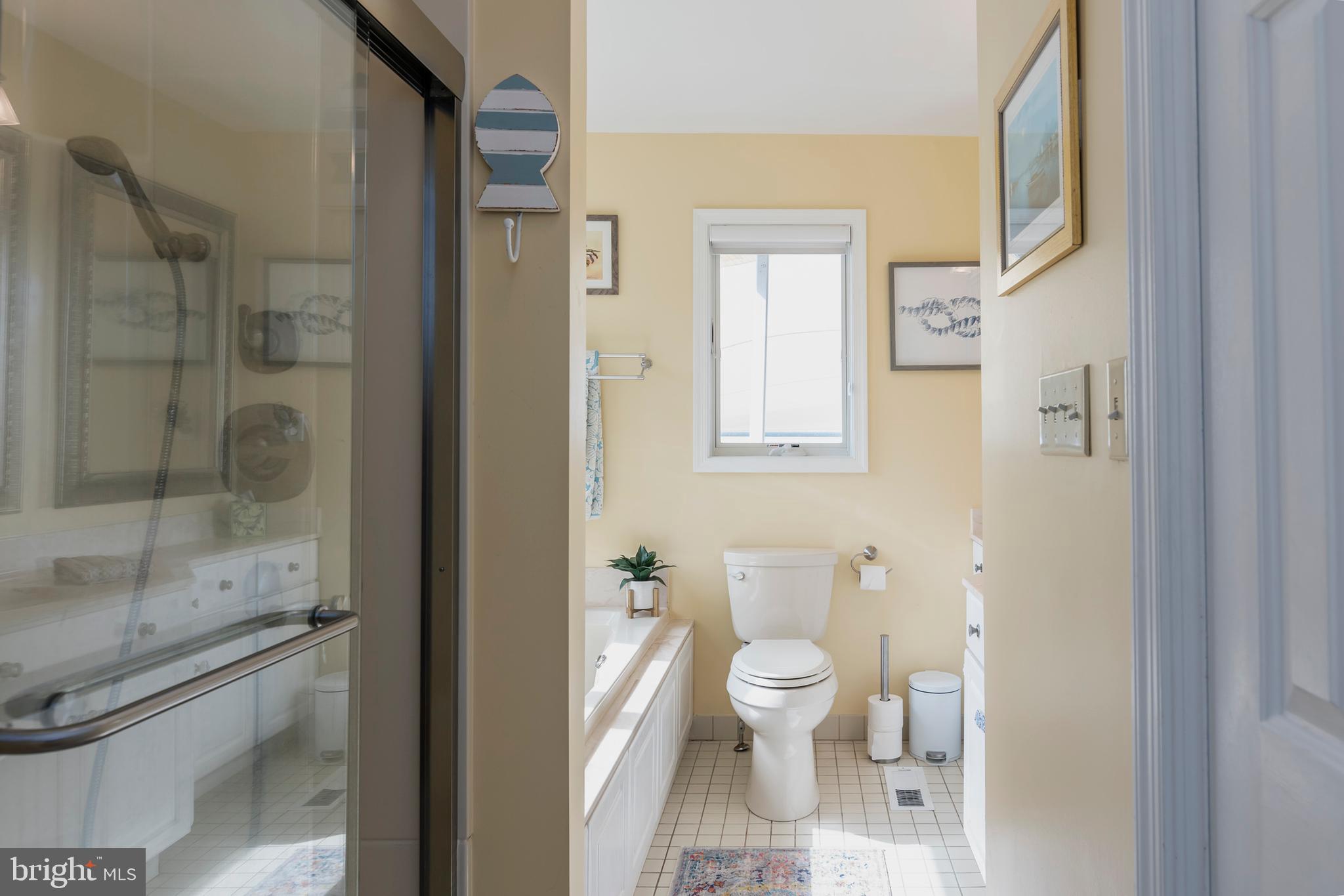 1724 Ferry Point Court Trappe, MD 21673 - Photo 50 of 59 Guest Bath