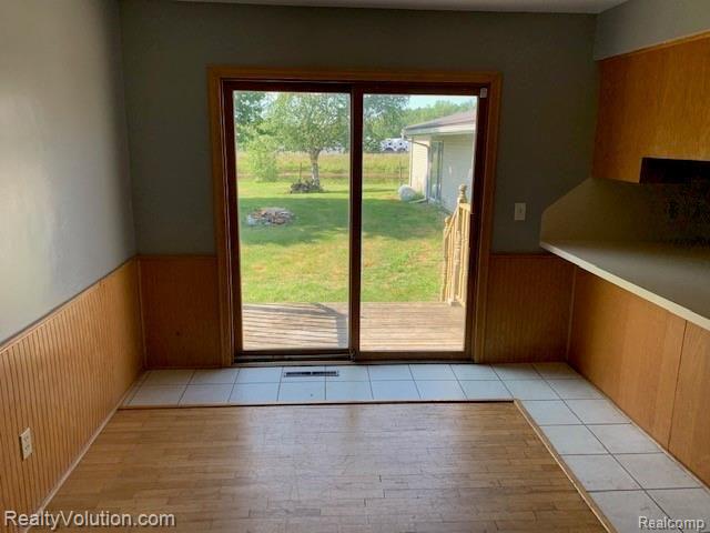 4816 West Marlette Road Clifford, MI 48727 - Photo 7 of 23 IMG_8110.jpg