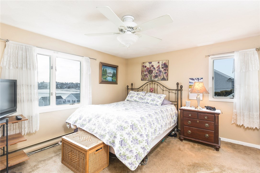 272 Bonnet Point Road Narragansett, RI 02882 - Photo 19 of 35