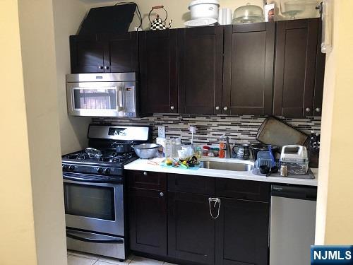 1497 Terrace, Unit 6 Teaneck, NJ 07666 - Photo 4 of 5