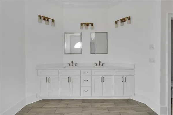 $4,500 | 150 Pinehurst Court, New Orleans, LA 70128