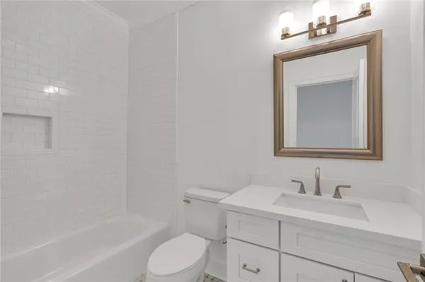 $4,500 | 150 Pinehurst Court, New Orleans, LA 70128