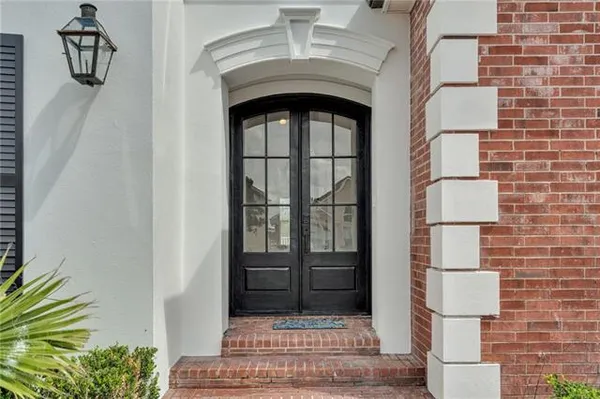 $4,500 | 150 Pinehurst Court, New Orleans, LA 70128