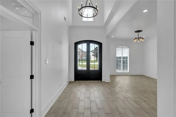 $4,500 | 150 Pinehurst Court, New Orleans, LA 70128