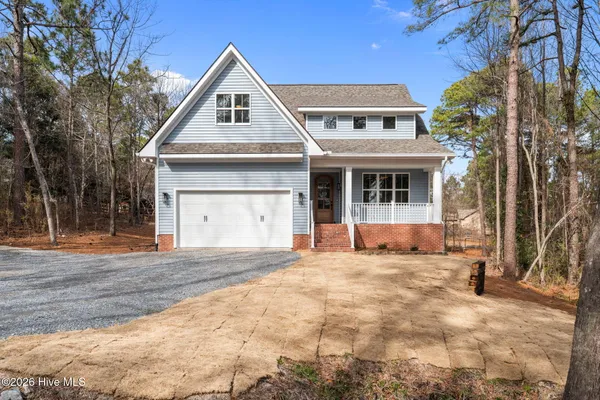 $610,000 | 148 Cardinal Lane, Seven Lakes, NC 27376