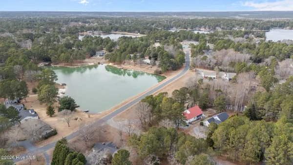 $610,000 | 148 Cardinal Lane, Seven Lakes, NC 27376
