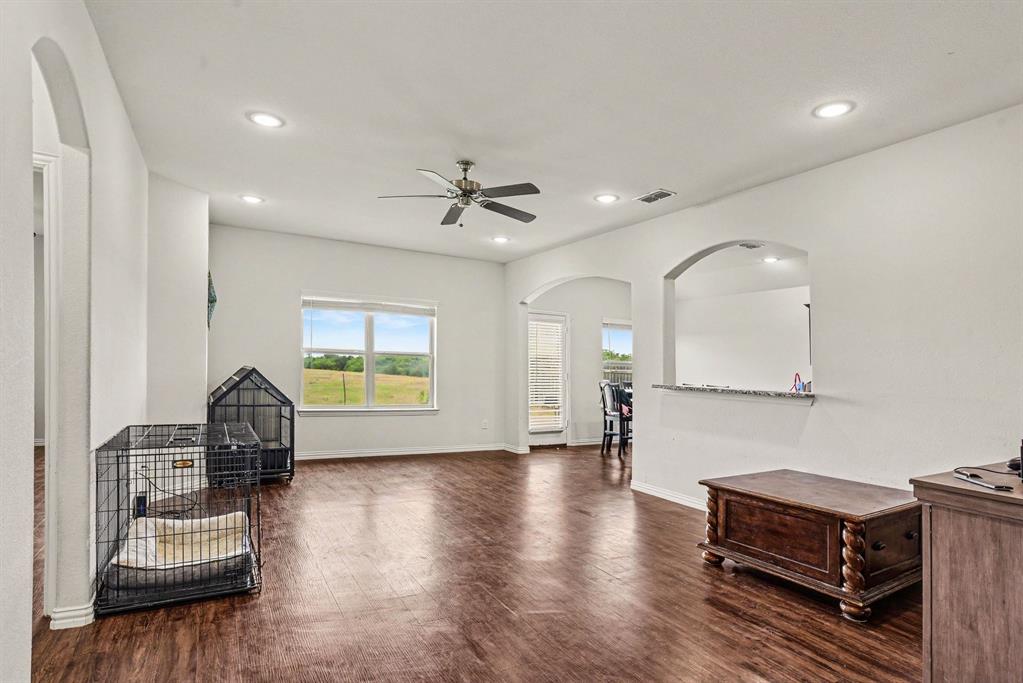 132 Willowbend Loop Mabank, TX 75147 - Photo 8 of 30
