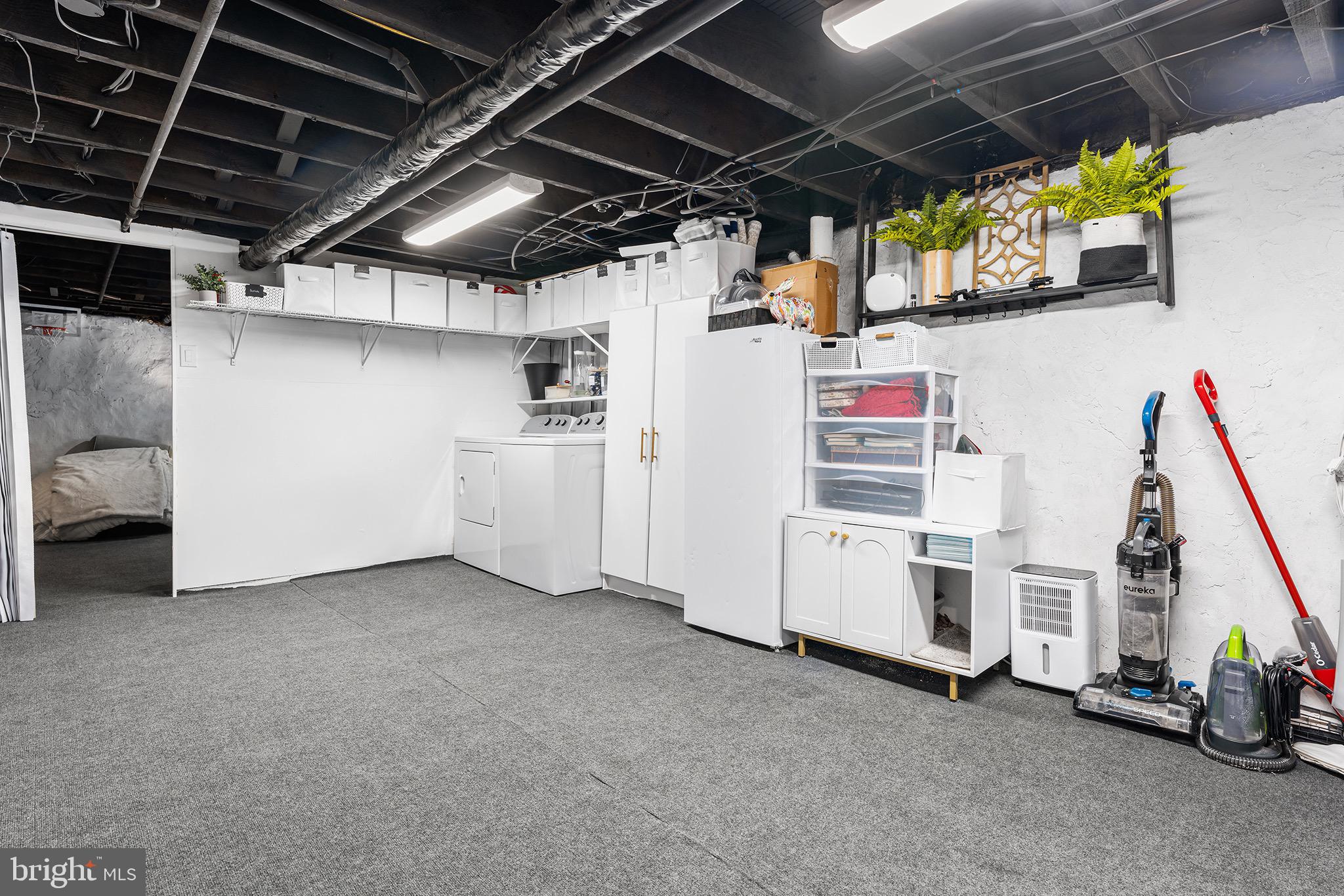 4049 Ellendale Road Drexel Hill, PA 19026 - Photo 30 of 33