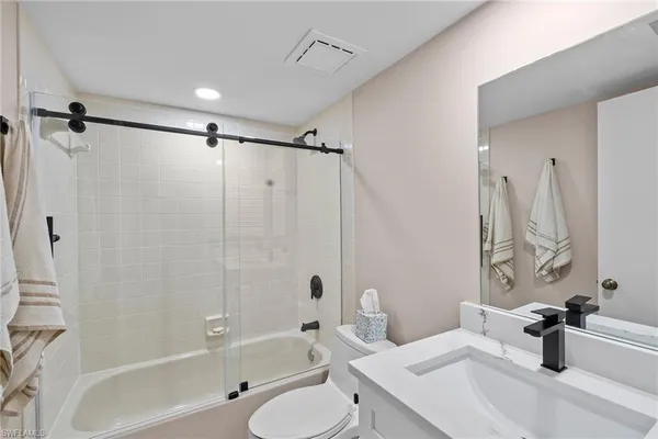 $5,900 | 153 Bristol Lane, Unit F102, Naples, FL 34112