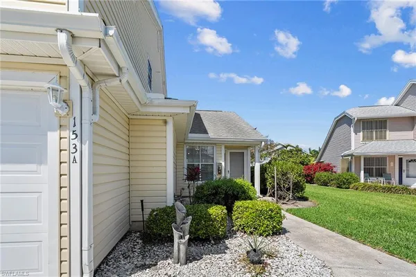 $5,900 | 153 Bristol Lane, Unit F102, Naples, FL 34112