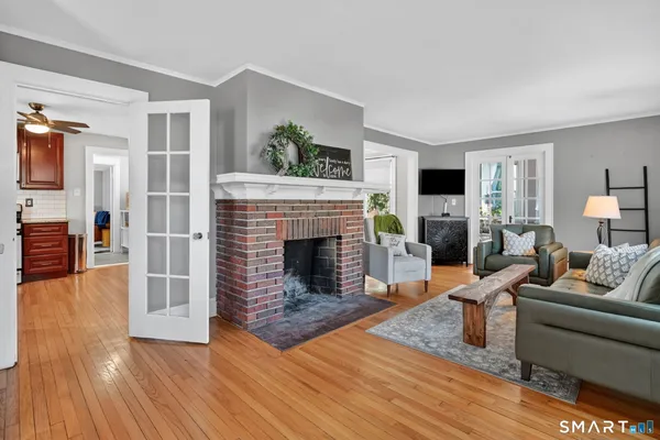 $499,000 | 31 Somerset Street, Wethersfield, CT 06109