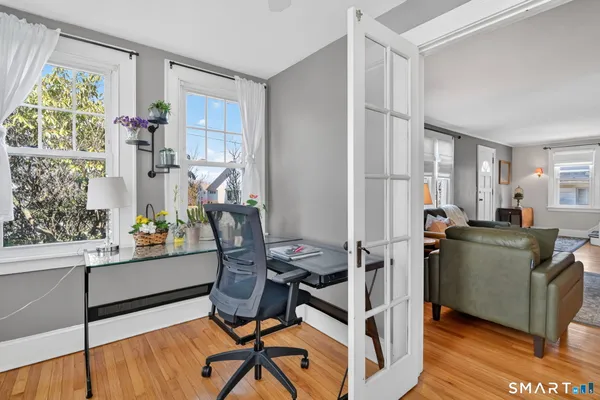 $499,000 | 31 Somerset Street, Wethersfield, CT 06109