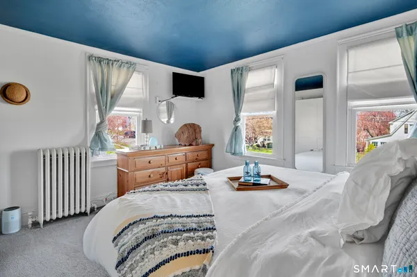 $499,000 | 31 Somerset Street, Wethersfield, CT 06109