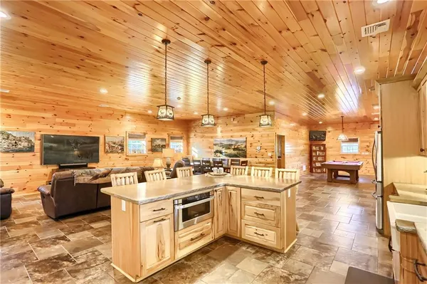 $649,000 | 4038 Highway 156, Avonmore, PA 15618