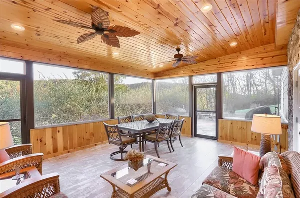 $649,000 | 4038 Highway 156, Avonmore, PA 15618