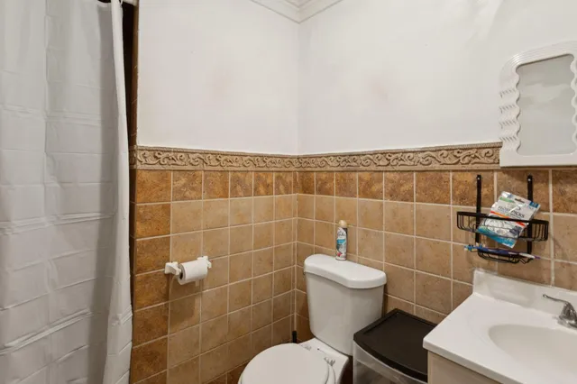 $800,000 | 91-25 Gold Road | Ozone Park