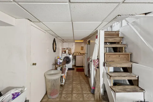 $800,000 | 91-25 Gold Road | Ozone Park