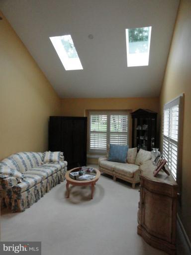 162 Spring Pl Way Annapolis, MD 21401 - Photo 2 of 30 Living Room
