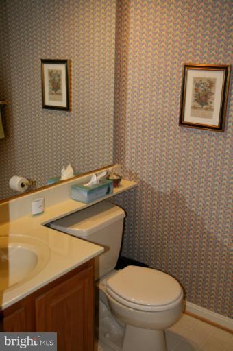 162 Spring Pl Way Annapolis, MD 21401 - Photo 9 of 30 Main floor