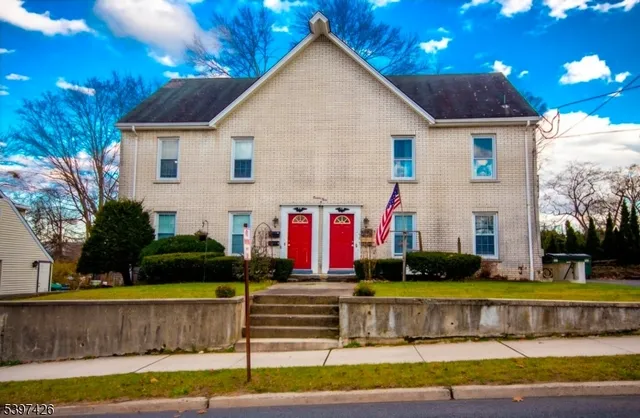a front view of house with yard