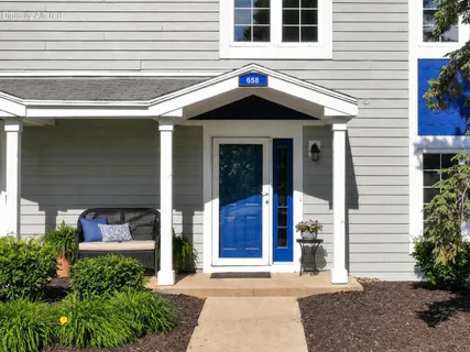 $260,000 | 658 Geneva National Avenue North, Unit 635, Geneva, WI 53147