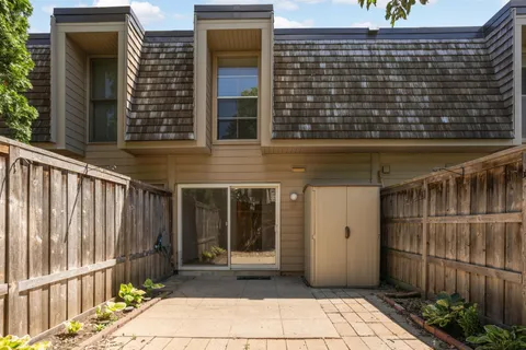 $225,000 | 6425 Barrie Road, Edina, MN 55435
