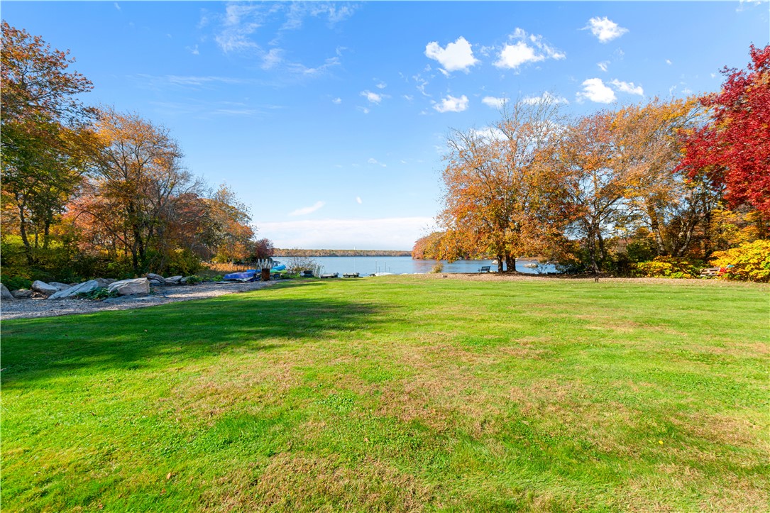 1125 Stafford Road, Unit 5 Tiverton, RI 02878 - Photo 4 of 20 Gallery Image 4