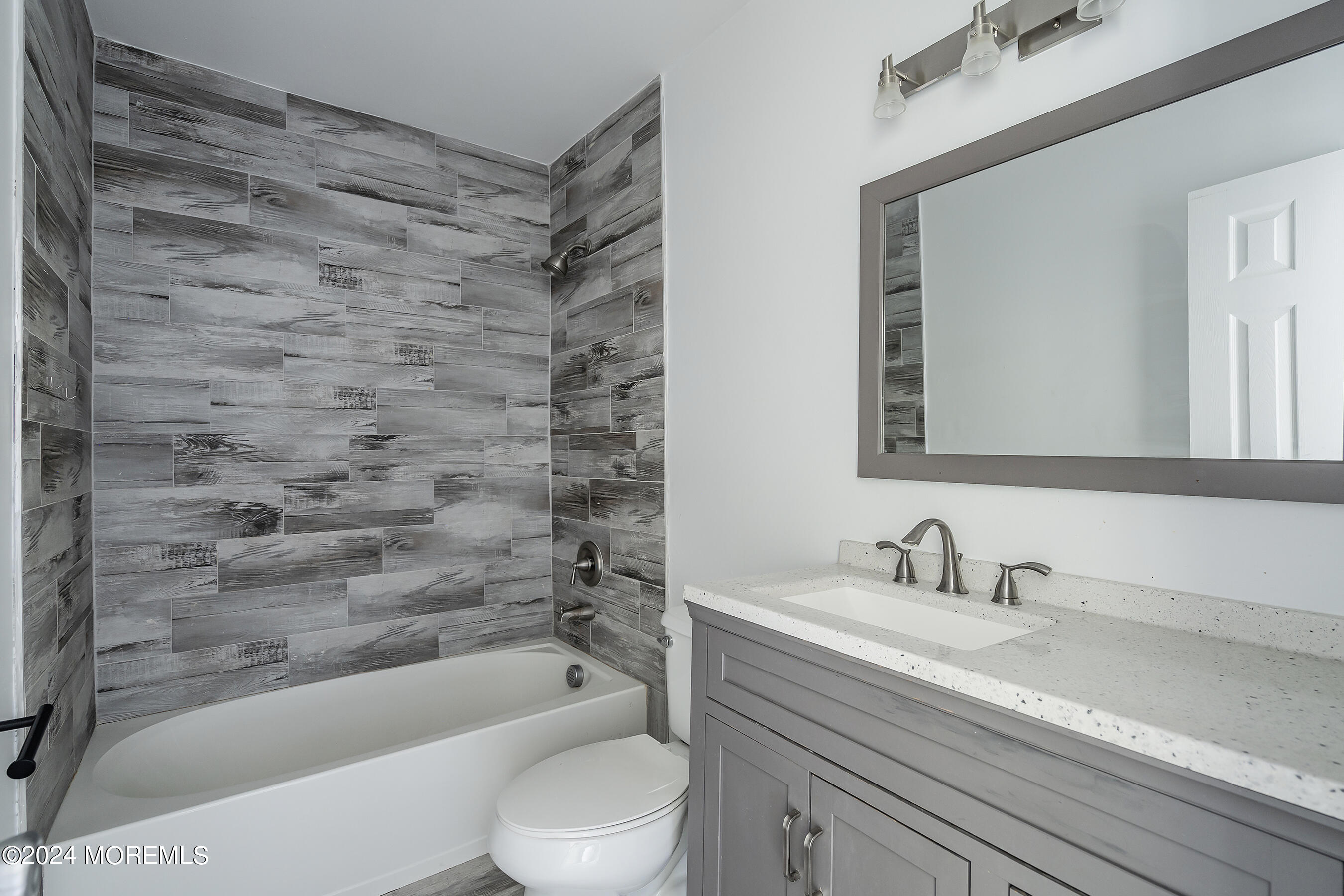 1172 Sawmill Road, Unit 168 Brick, NJ 08724 - Photo 13 of 17 13-Bath 2