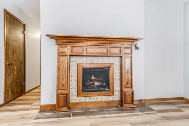 $450,000 | 9866 State Highway, Waupaca, WI 54981