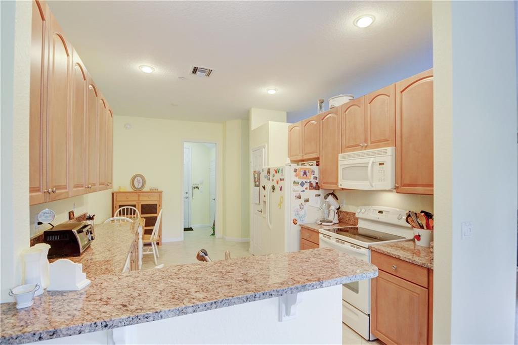138 Southwest Walking Path Stuart, FL 34997 - Photo 14 of 50 Gallery Image 14