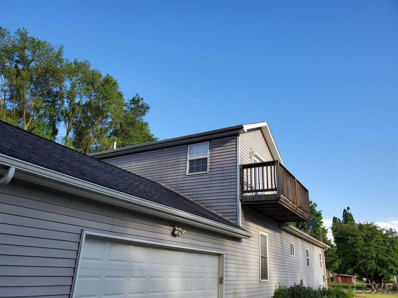 9495 Willis Road Willis, MI 48191 - Photo 3 of 15 50013542-2.JPG
