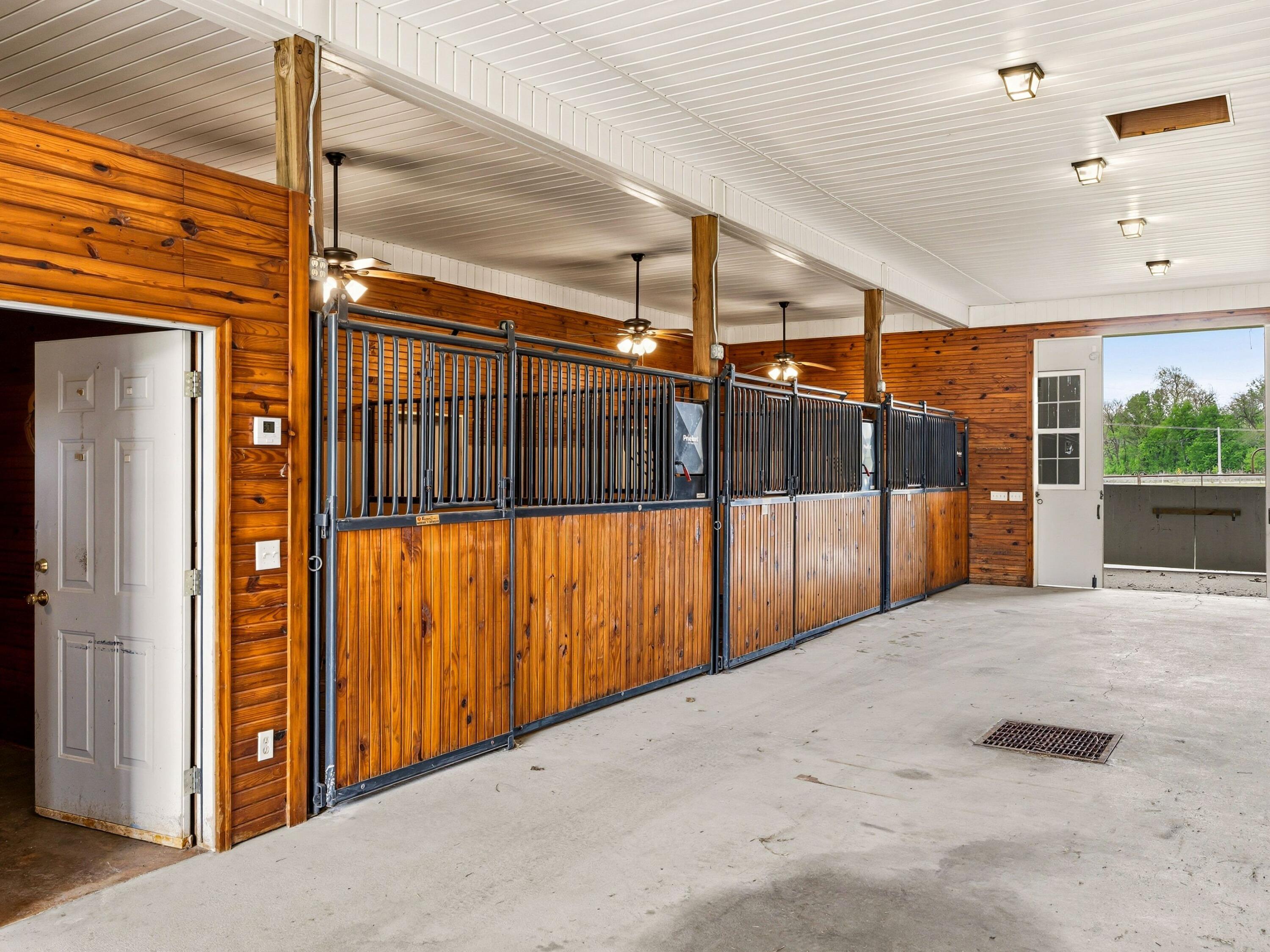 33021 South 625 Road Grove, OK 74344 - Photo 43 of 50 Gallery Image 43