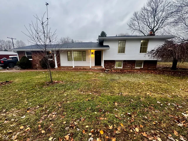 $279,900 | 304 Blackford Street, Waynetown, IN 47990