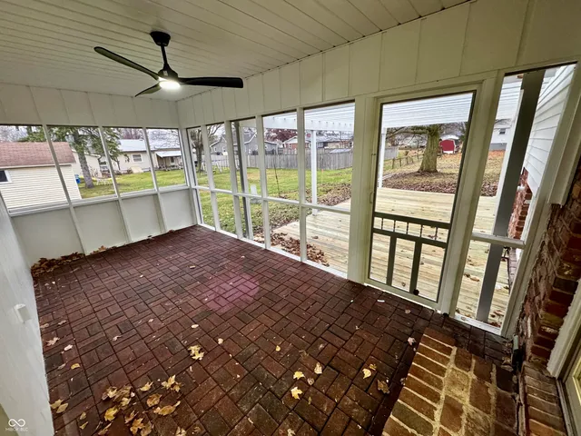 $279,900 | 304 Blackford Street, Waynetown, IN 47990