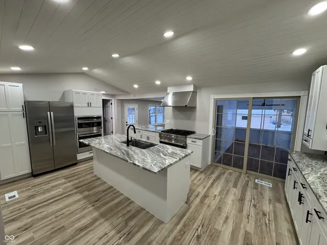 $279,900 | 304 Blackford Street, Waynetown, IN 47990