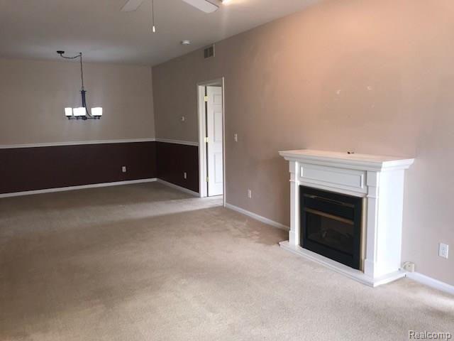 1901 Flagstone Circle Rochester, MI 48307 - Photo 3 of 9
