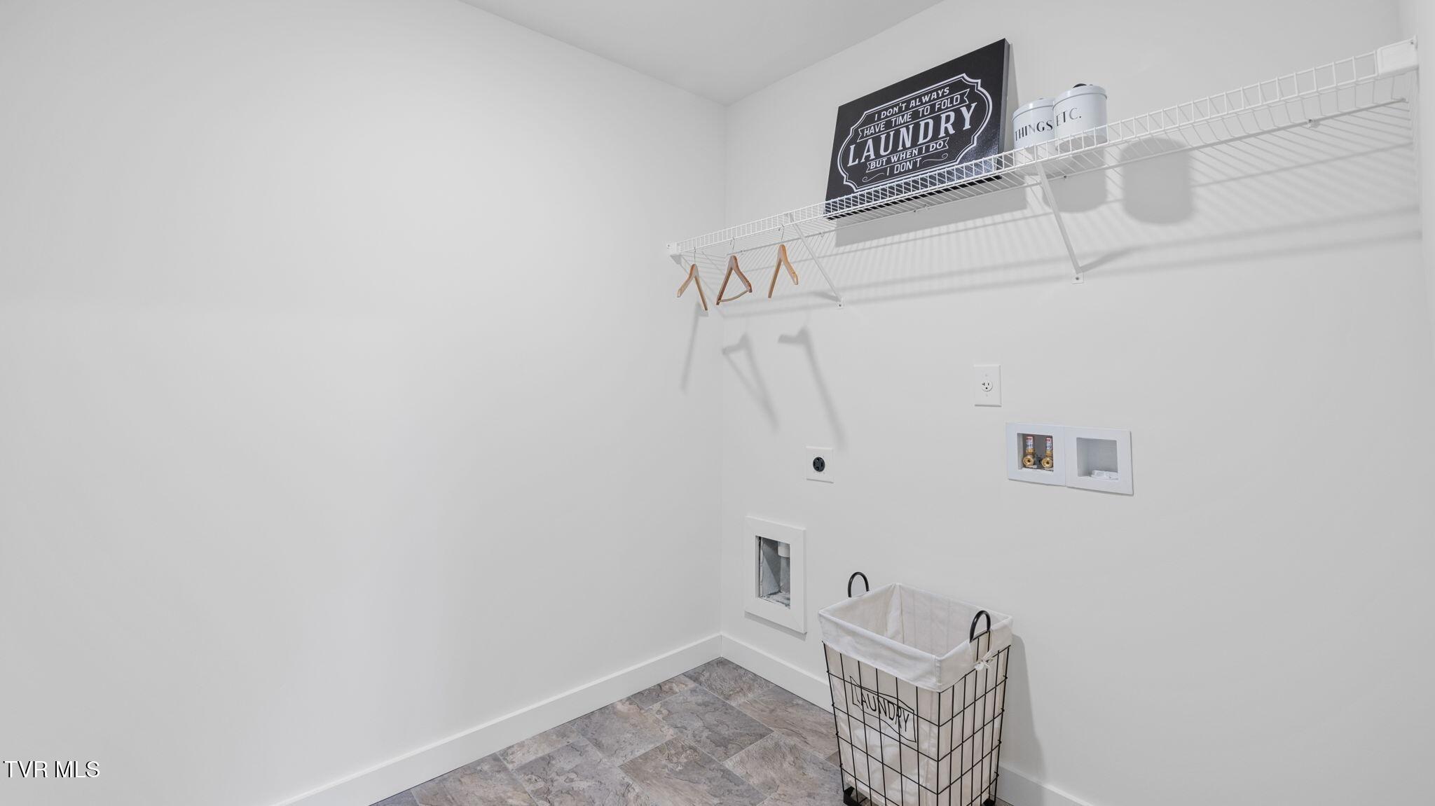 1067 Edison Road Johnson City, TN 37615 - Photo 26 of 34 imageye___-_37-web-or-mls-dsc_9157-37