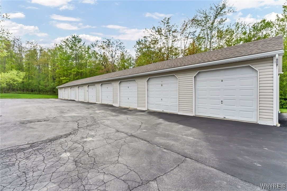 6632 Erie Road Evans, NY 14047 - Photo 4 of 29