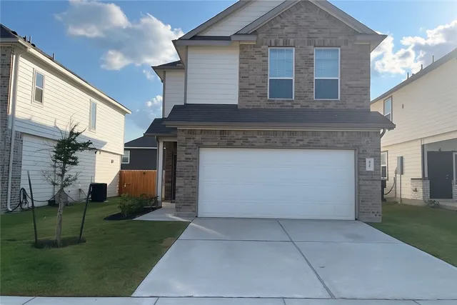 a house view with a outdoor space