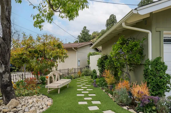 $1,599,000 | 5015 Verwood Avenue, Glendale, CA 91214