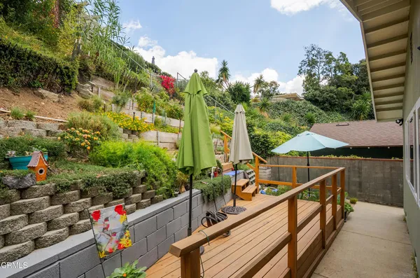 $1,599,000 | 5015 Verwood Avenue, Glendale, CA 91214