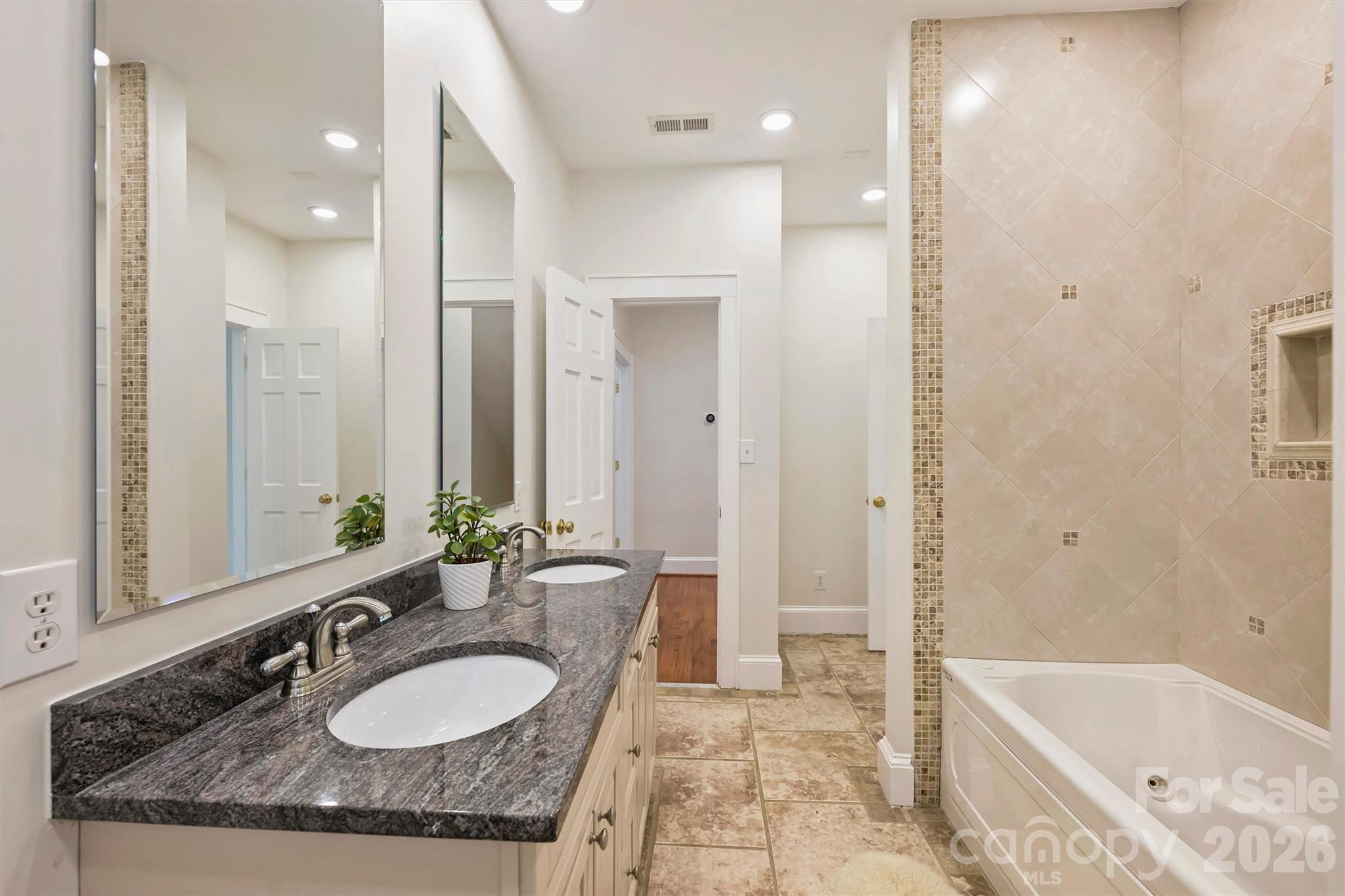 2126 Dilworth Road East Charlotte, NC 28203 - Photo 36 of 48