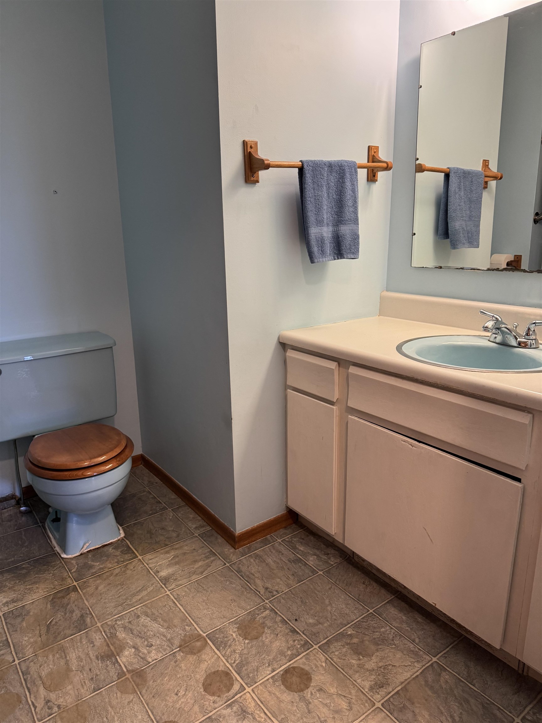 3135 Montgomery Road Bellaire, MI 49615 - Photo 21 of 40 1933849-0c117b47-36cb-4e47-9542-222749e77925.JPG