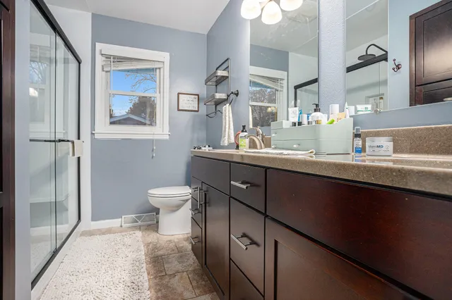 $320,000 | 9385 Bunkerhill, Richland, MI 49083