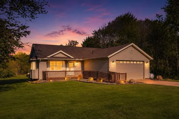 $340,000 | 14953 King Road, Howard, OH 43028