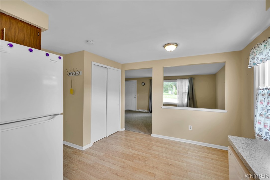 590 Potters Road West Seneca, NY 14224 - Photo 13 of 50 Lower Unit:Dining Area