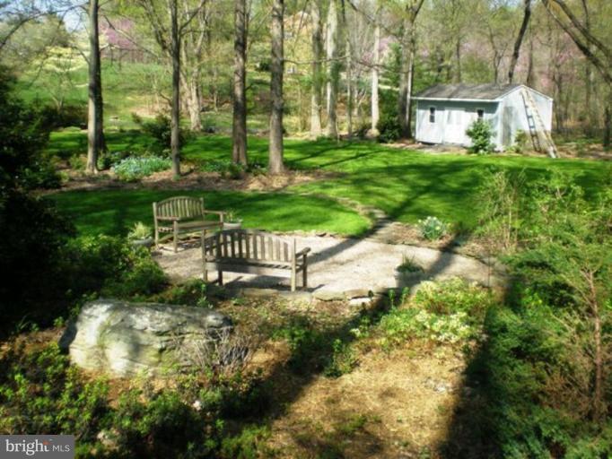 419 Seneca Road Great Falls, VA 22066 - Photo 29 of 30 Shed