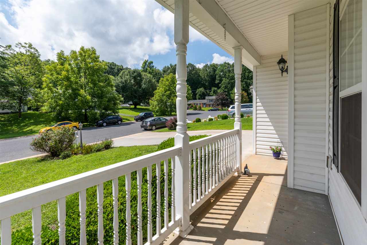 910 Ritchie Boulevard Staunton, VA 24401 - Photo 6 of 50 Gallery Image 6