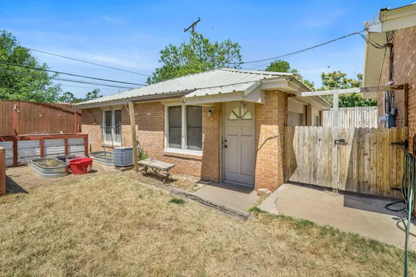 $329,000 | 1018 South Bryan Street, Amarillo, TX 79102